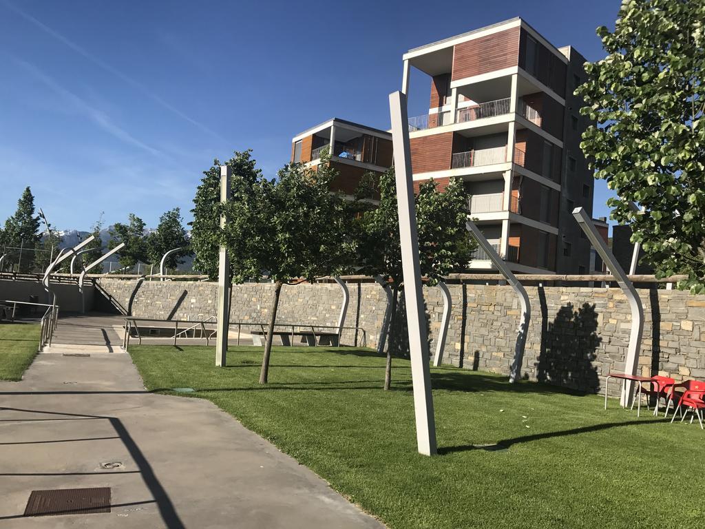 Golf Y Nieve Apartment Sabiñánigo Exterior foto